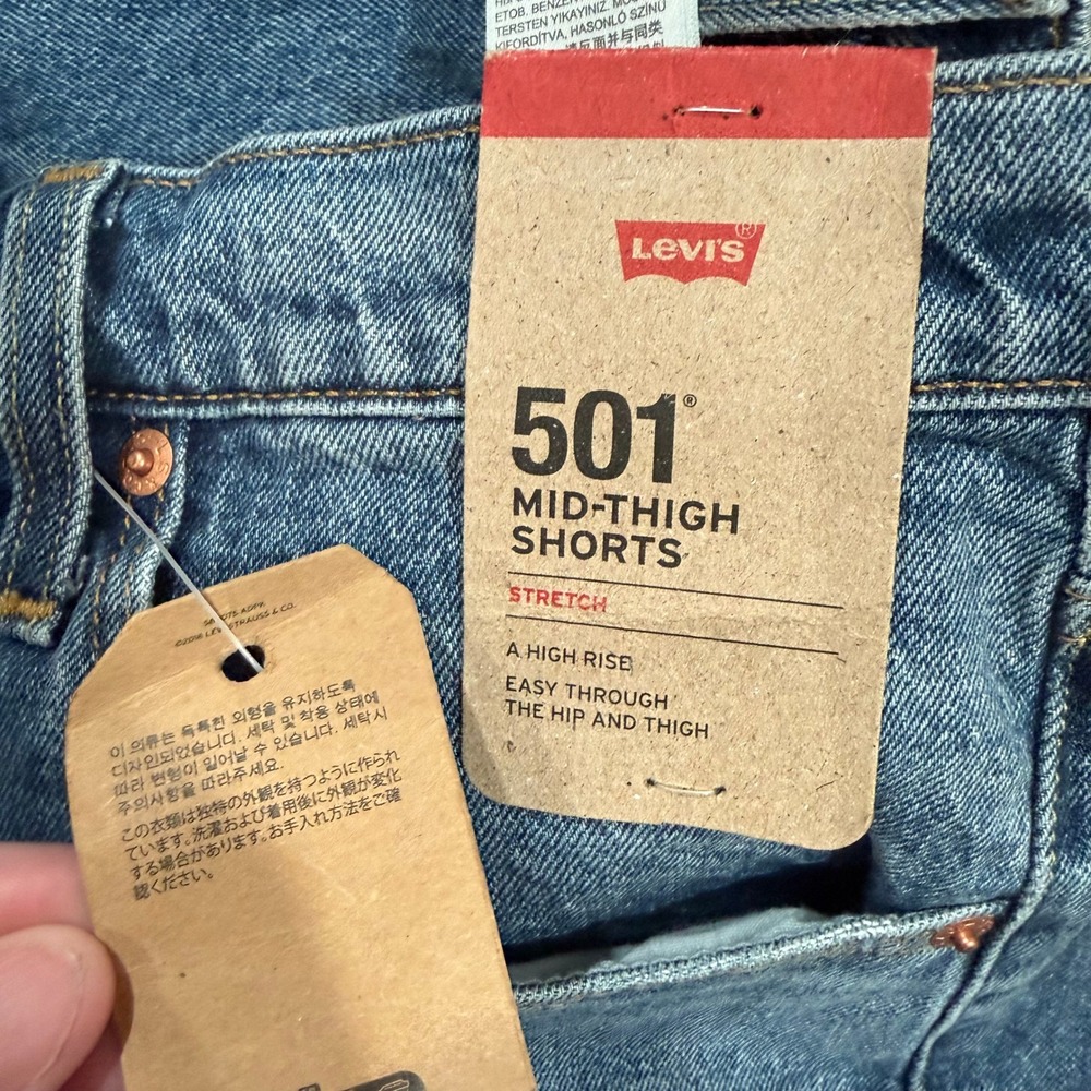 Levis 501 Mid-Thigh Shorts Womens 33 High Rise Stretch Denim Medium Wash NEW - Picture 4 of 8